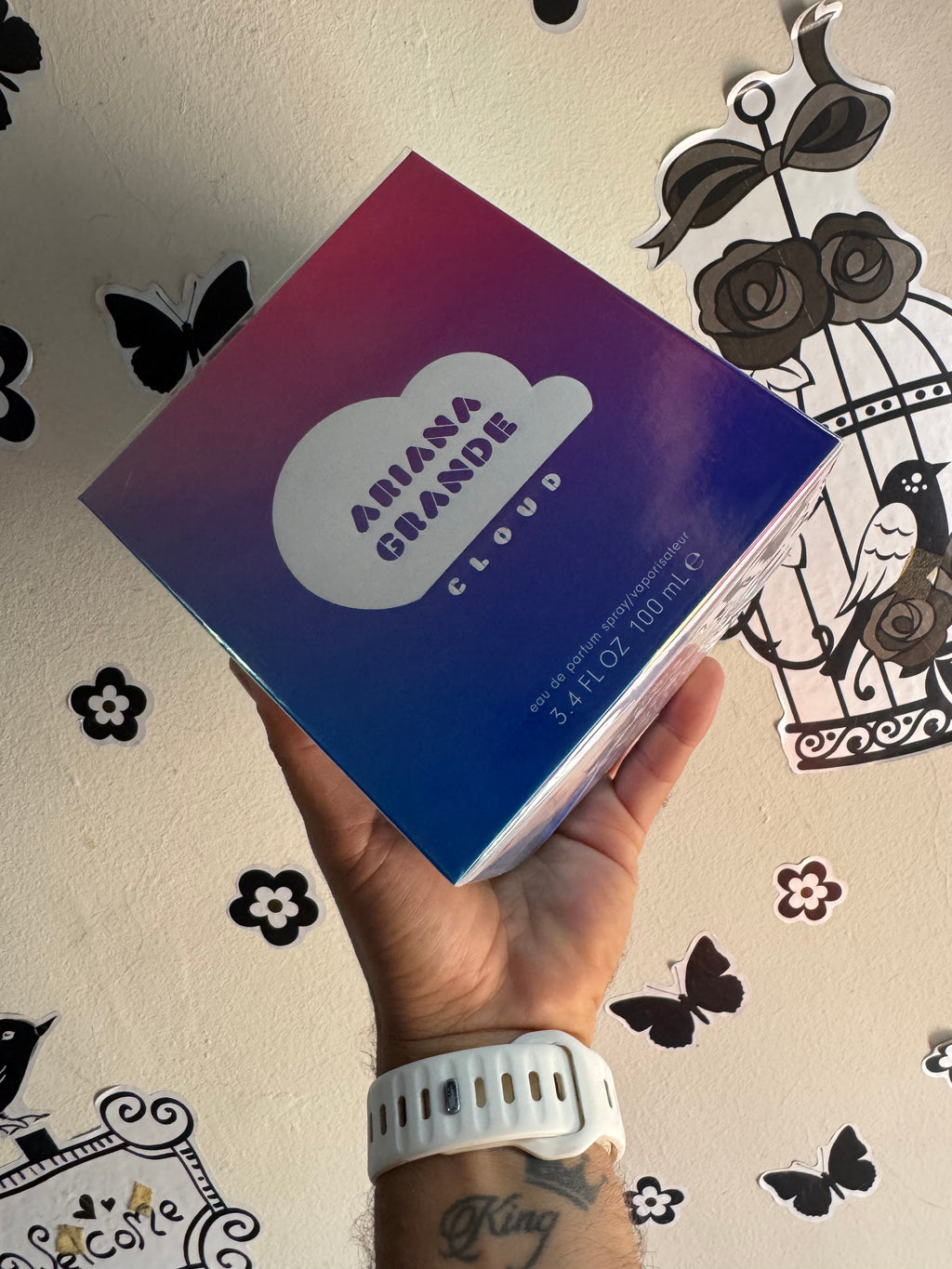 Cloud Ariana grande